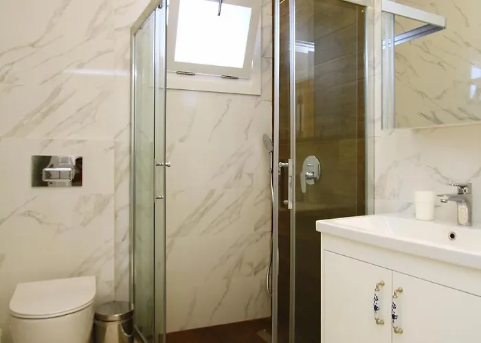 Kale Tas Апартаменти *